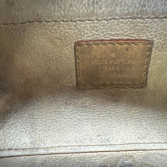 LOUIS VUITTON LOCKER DOPP - Picture 6 of 10